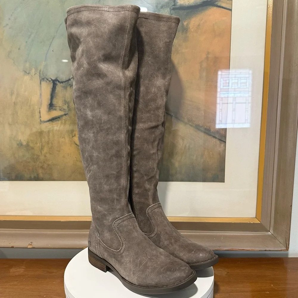 🌸BORN🌸 Britton Tall Over the Knee Boot Taupe Distressed Size: 6M